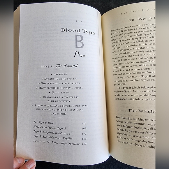 B1. Eat Right 4 Your Type book plus cookbook, Type A. - Picture 8 of 16